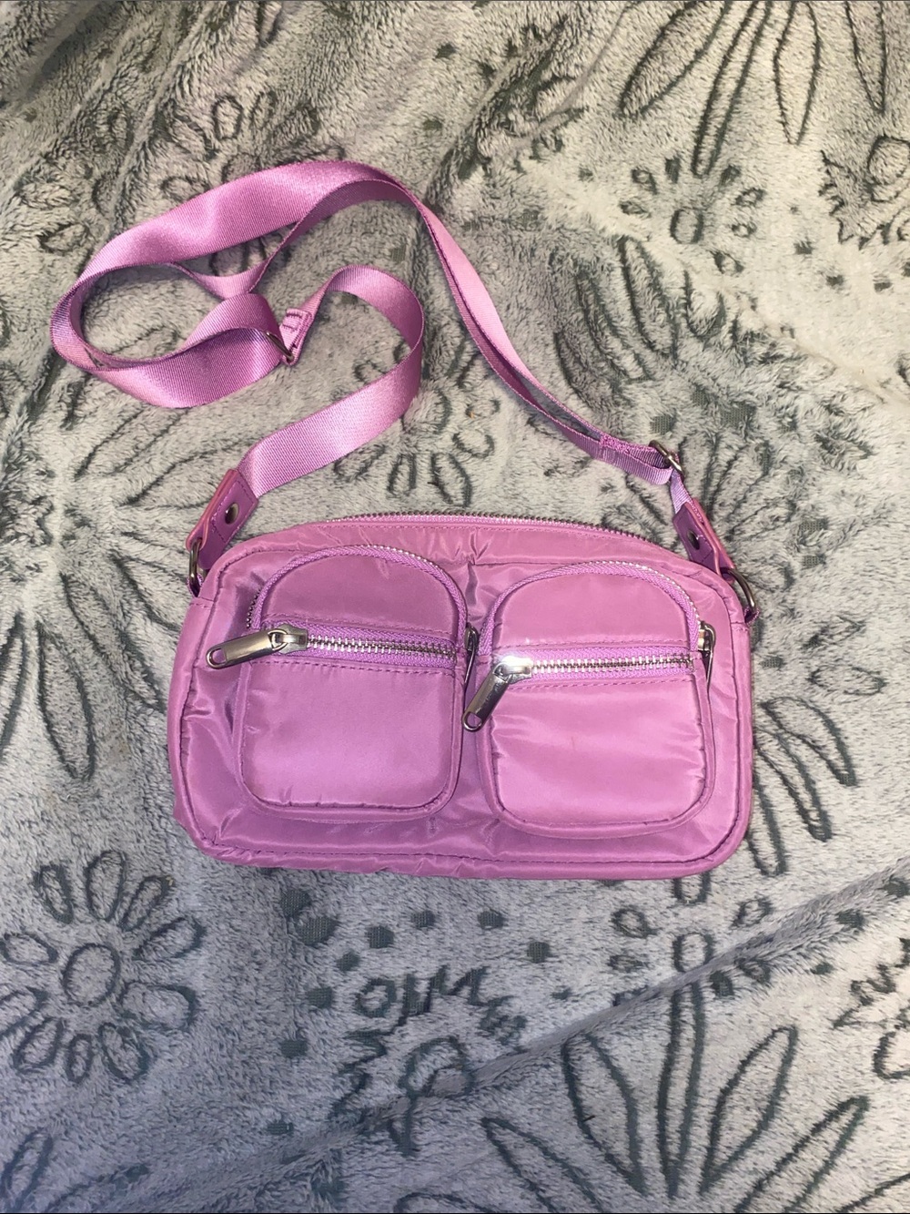 wild fable Lavender Nylon Crossbody Bag with Front Pocket Zips